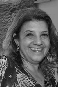 Adriana Pisciottano Athaide / Historiadora